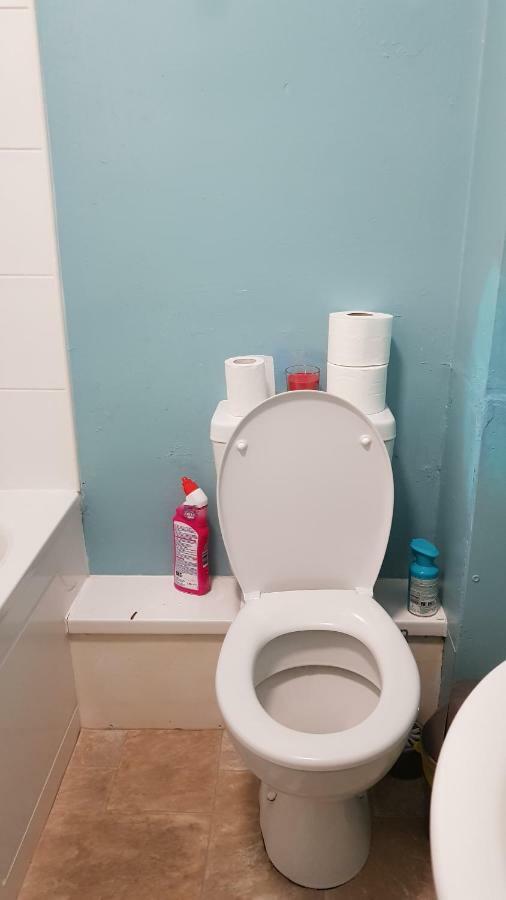 Appart, Flat C Aparthotel Лийдс Екстериор снимка